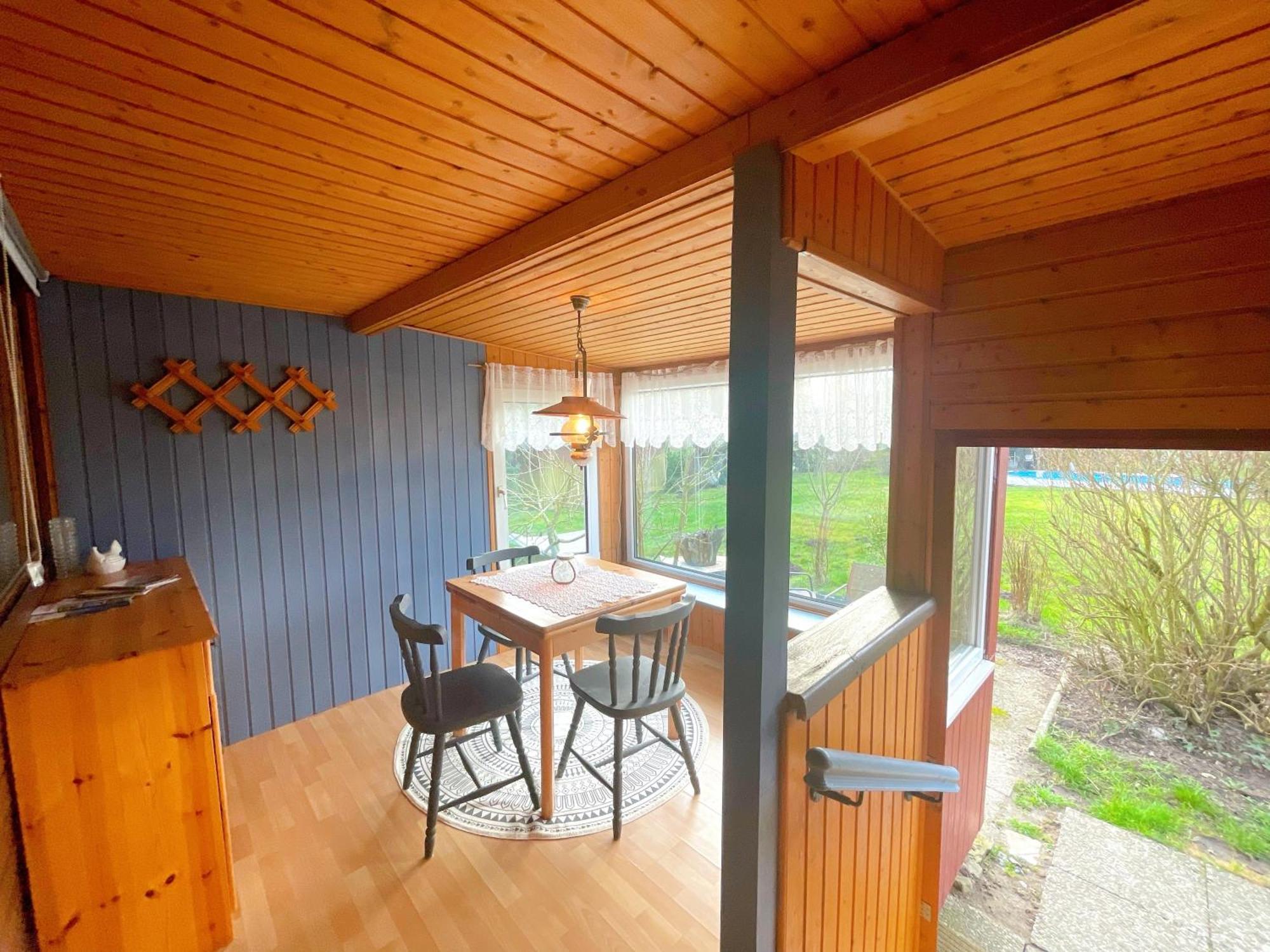 Landhaus Mit Pool, Bungalow In Der Natur Hohenbollentin Exteriör bild